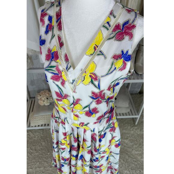 Banana Republic Women's Size 6 Cream Multicolor Floral Fit & Flare Dress #0438 - Picture 4 of 10